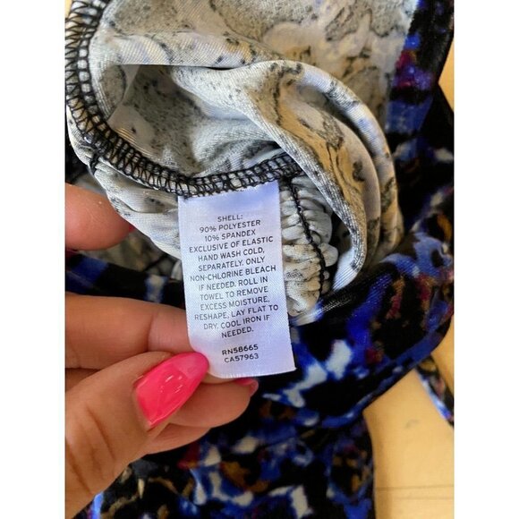 Open edit BNWOT one piece Velour strapless jumpsuit Size XSmall NEW - Picture 7 of 8